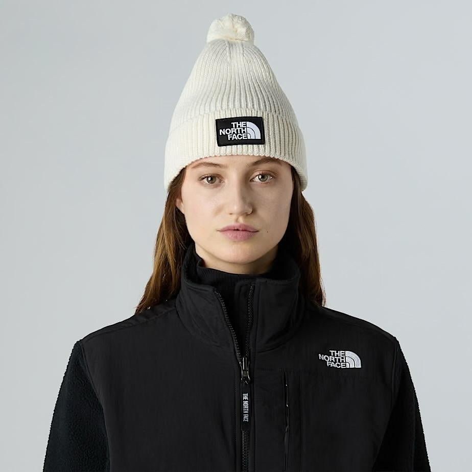 Cappello The North Face in costina con patch e pon pon