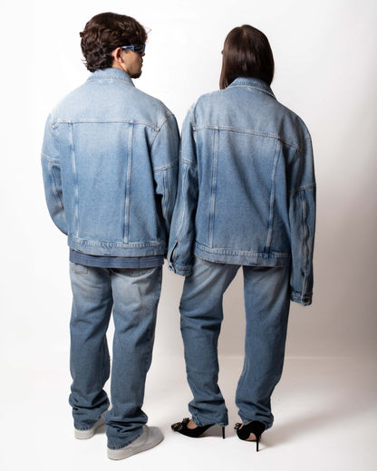 Jeans Moschino straight con patch