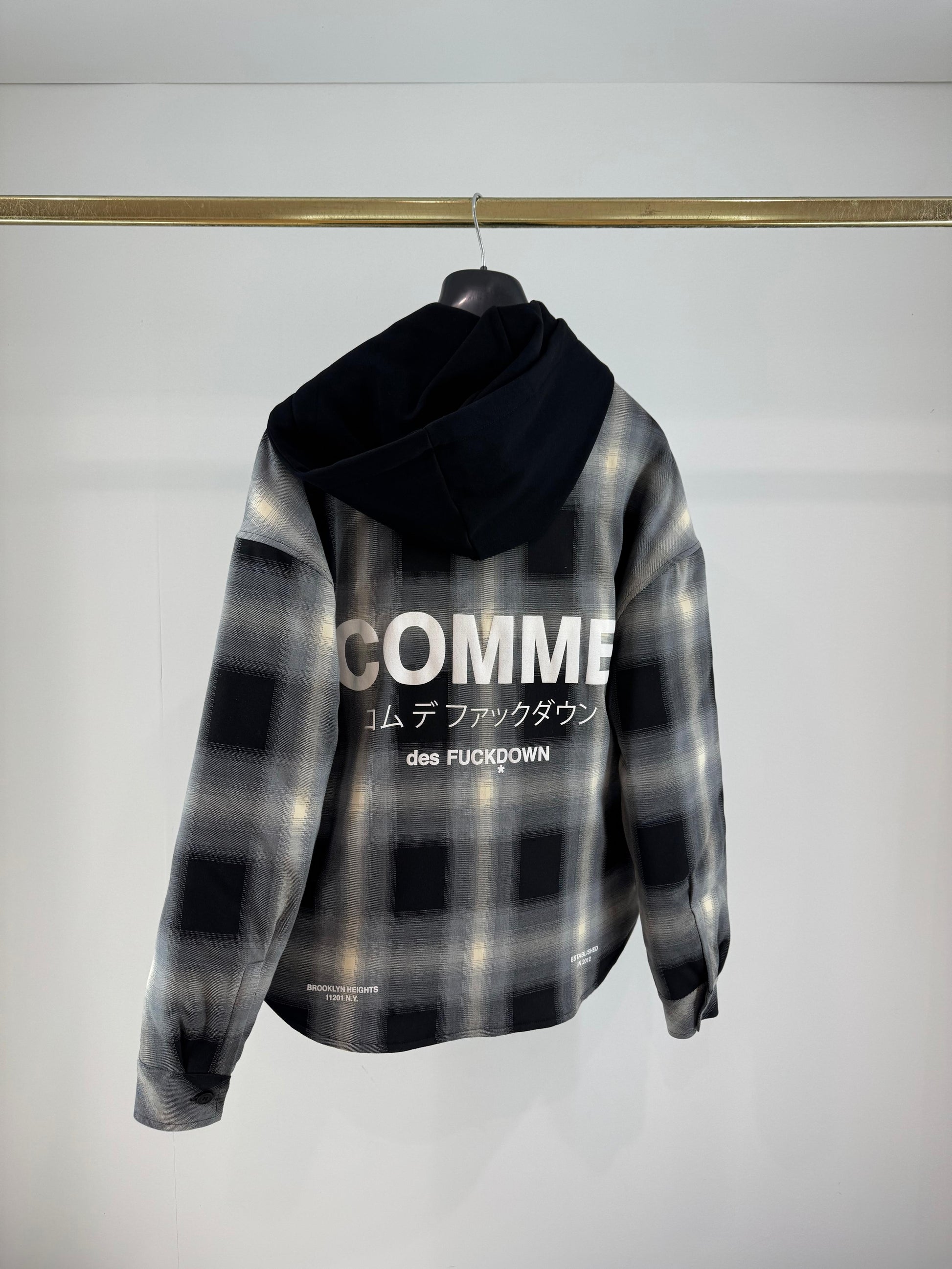 Giubbotto a camicia Comme des Fuckdown con cappuccio uomo