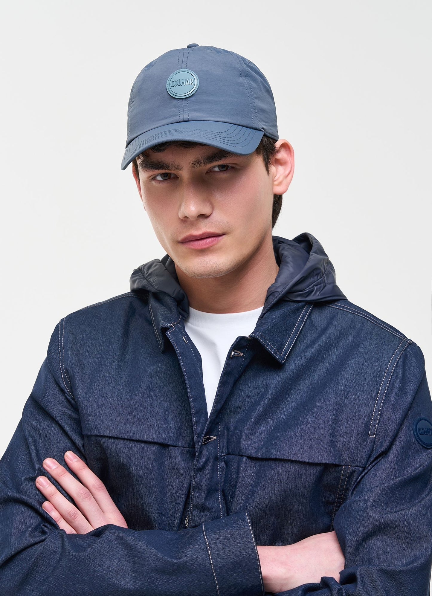 Cappello Colmar in nylon con visiera