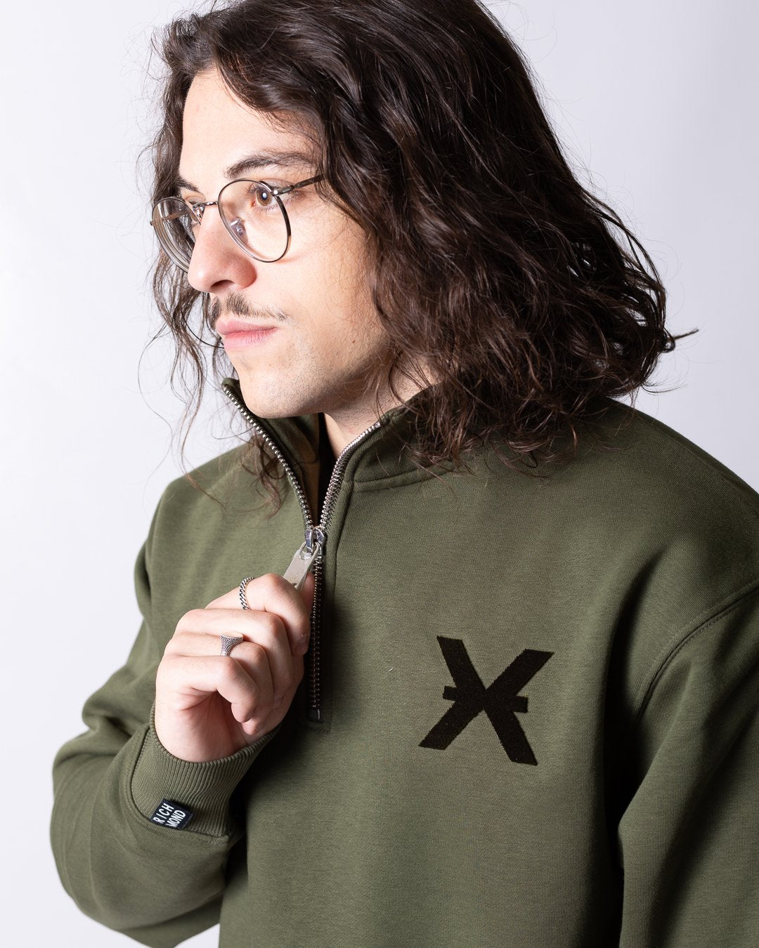 Felpa Richmond X mezza zip con logo e lettering in rilievo 3D