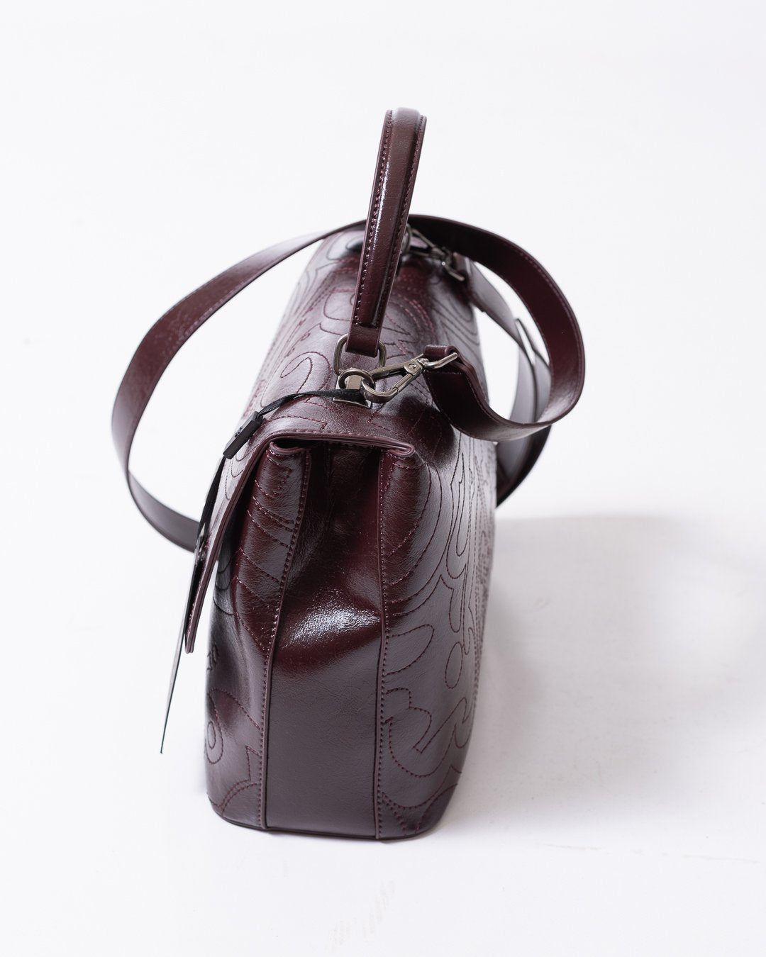 Borsa John Richmond con logo "JR" in pelle dalla finitura lucida e grafica in ricamo