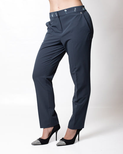 Pantalone Twinset Actitude con fiori ricamati donna