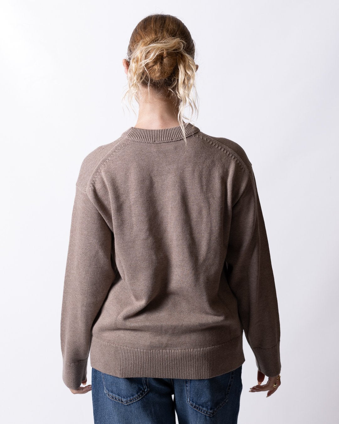 Maglia Calvin Klein girocollo con logo jacquard donna