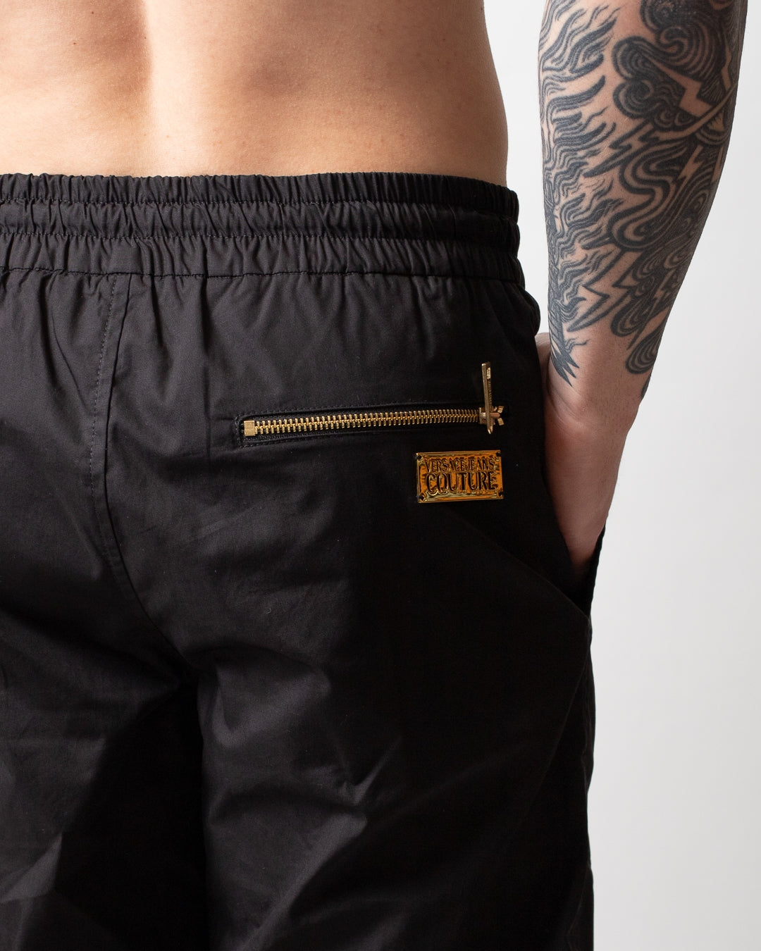 Pantalone Versace Jeans Couture in nylon "Metal Plk" uomo