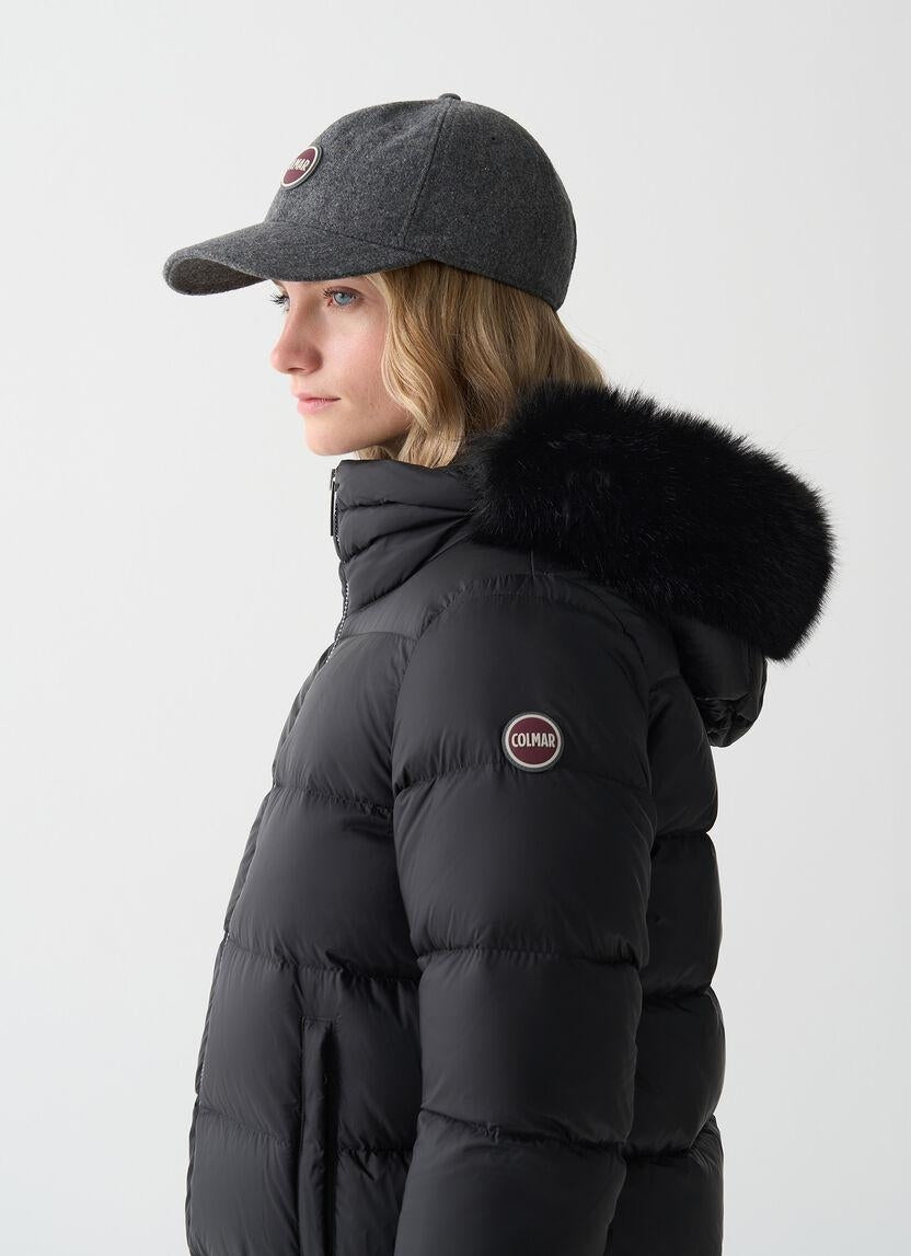 Giubbotto Colmar con cappuccio ed ecopelliccia "Deluxe" donna