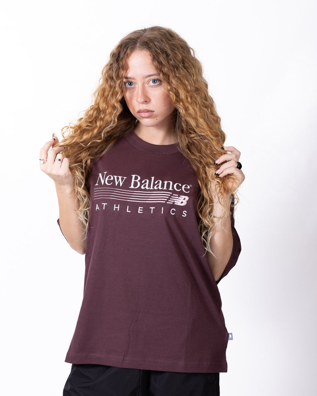 T-shirt New Balance con logo ricamato