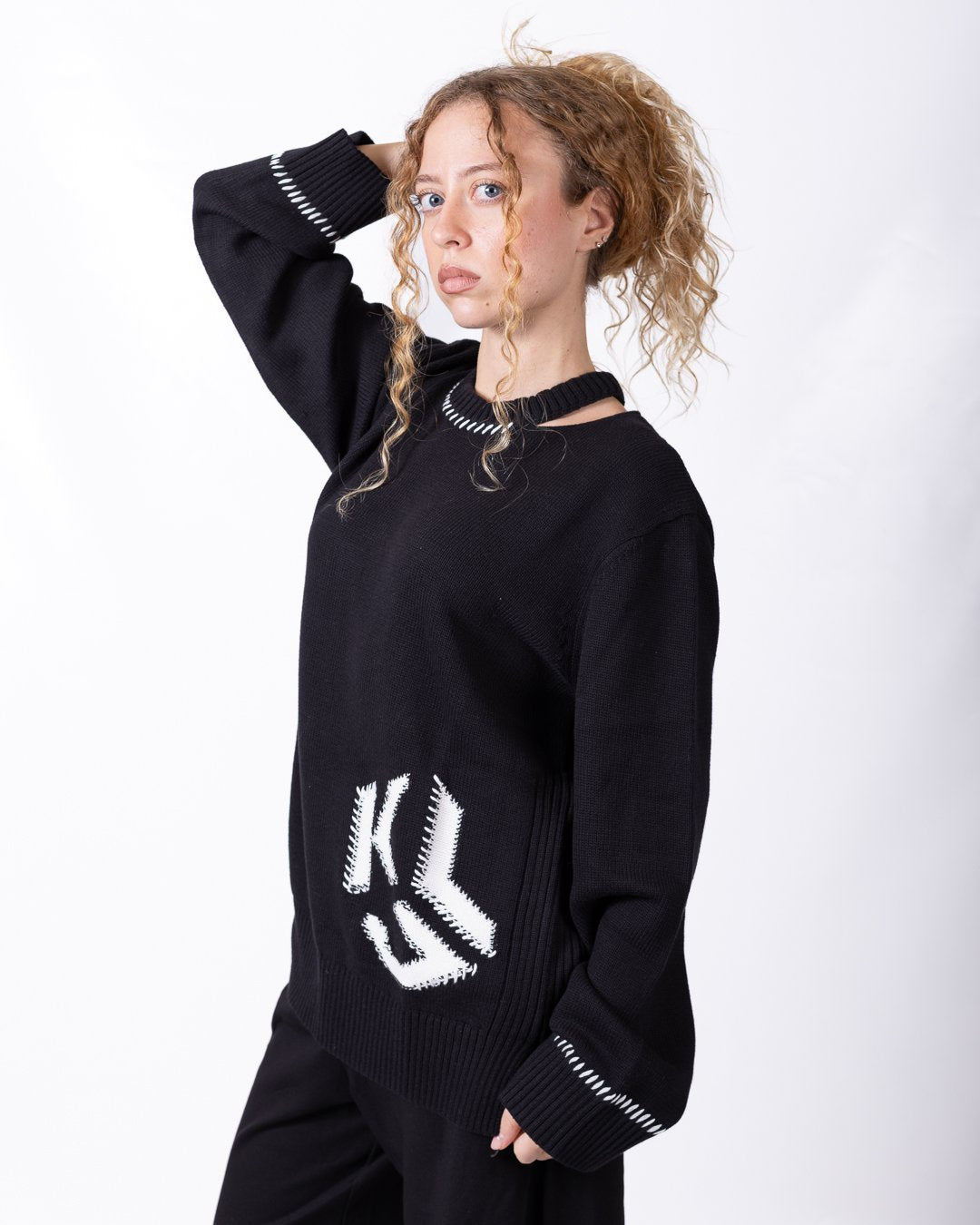 Maglia Karl Lagerfeld Jeans girocollo con ricami a contarsto