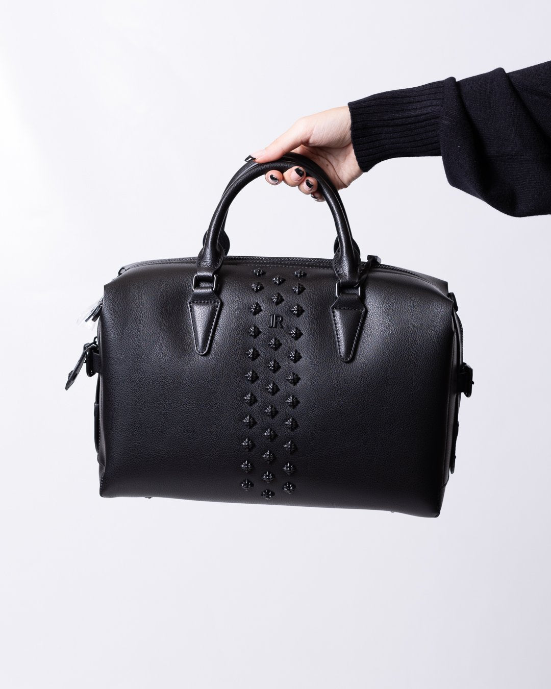 Borsa John Richmond con logo "JR" e borchie