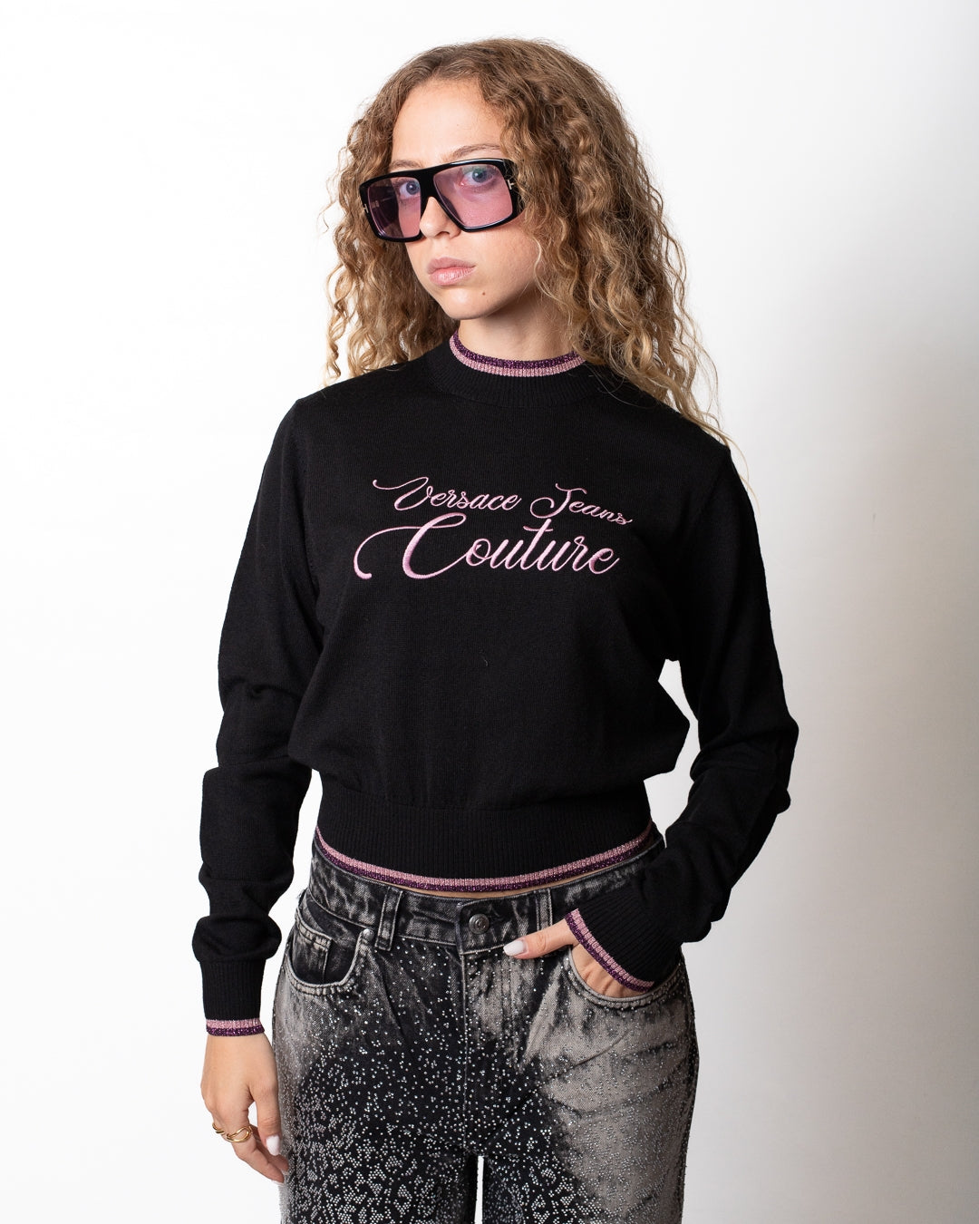 Maglia Versace Jeans Couture "Italics Logo" ricamato donna