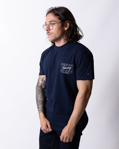 T-Shirt Tommy Jeans "Regular Signature Flag" uomo