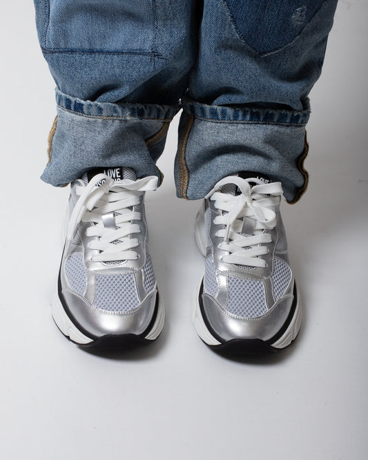 Sneakers Love Moschino in rete con dettagli lucidi donna