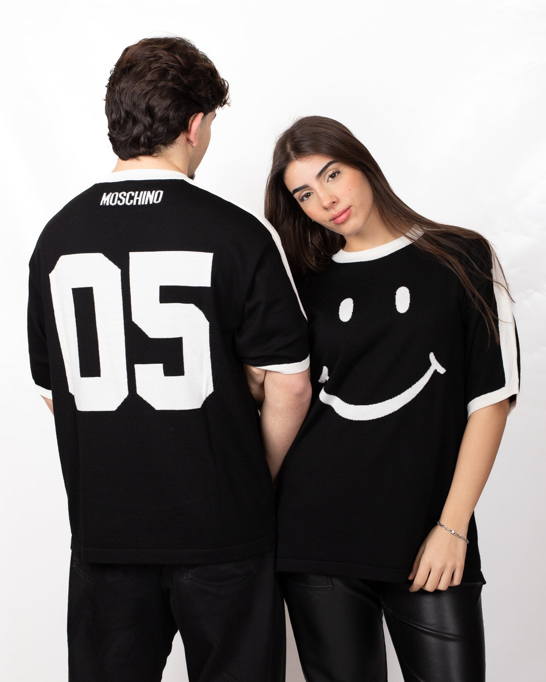 T-Shirt Moschino in lana "Smiley Movement" 