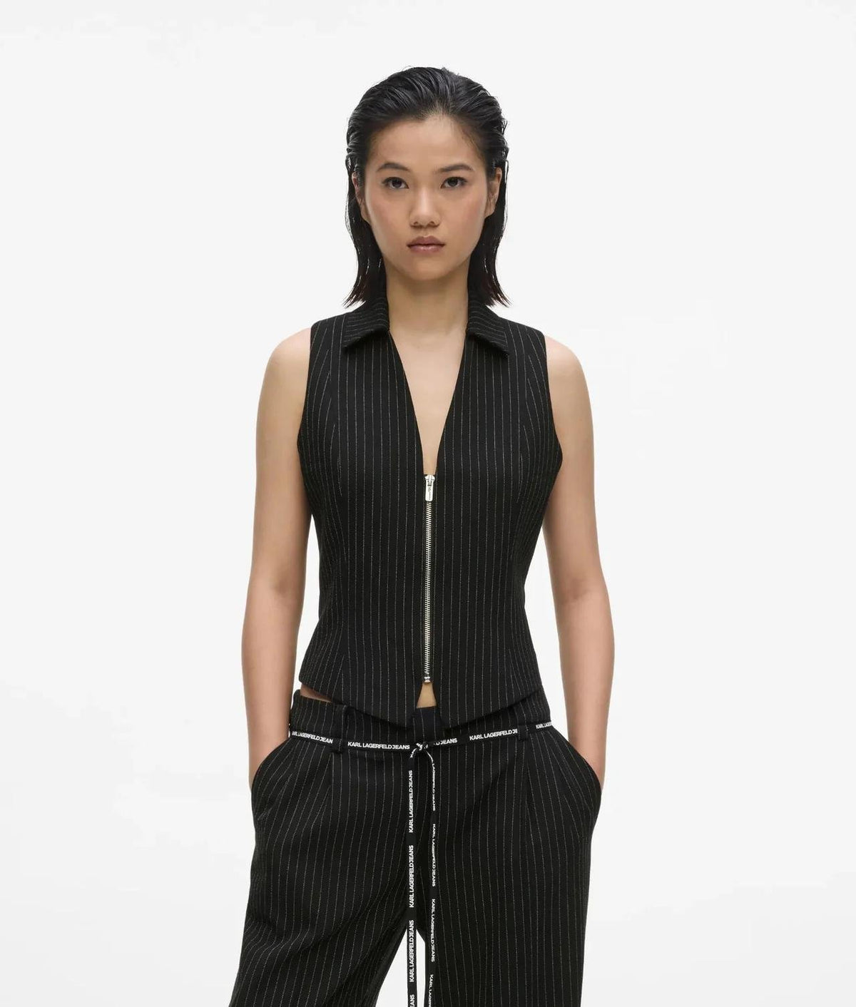 Gilet Karl Lagerfeld Jeans gessato con dettaglio logo sul retro