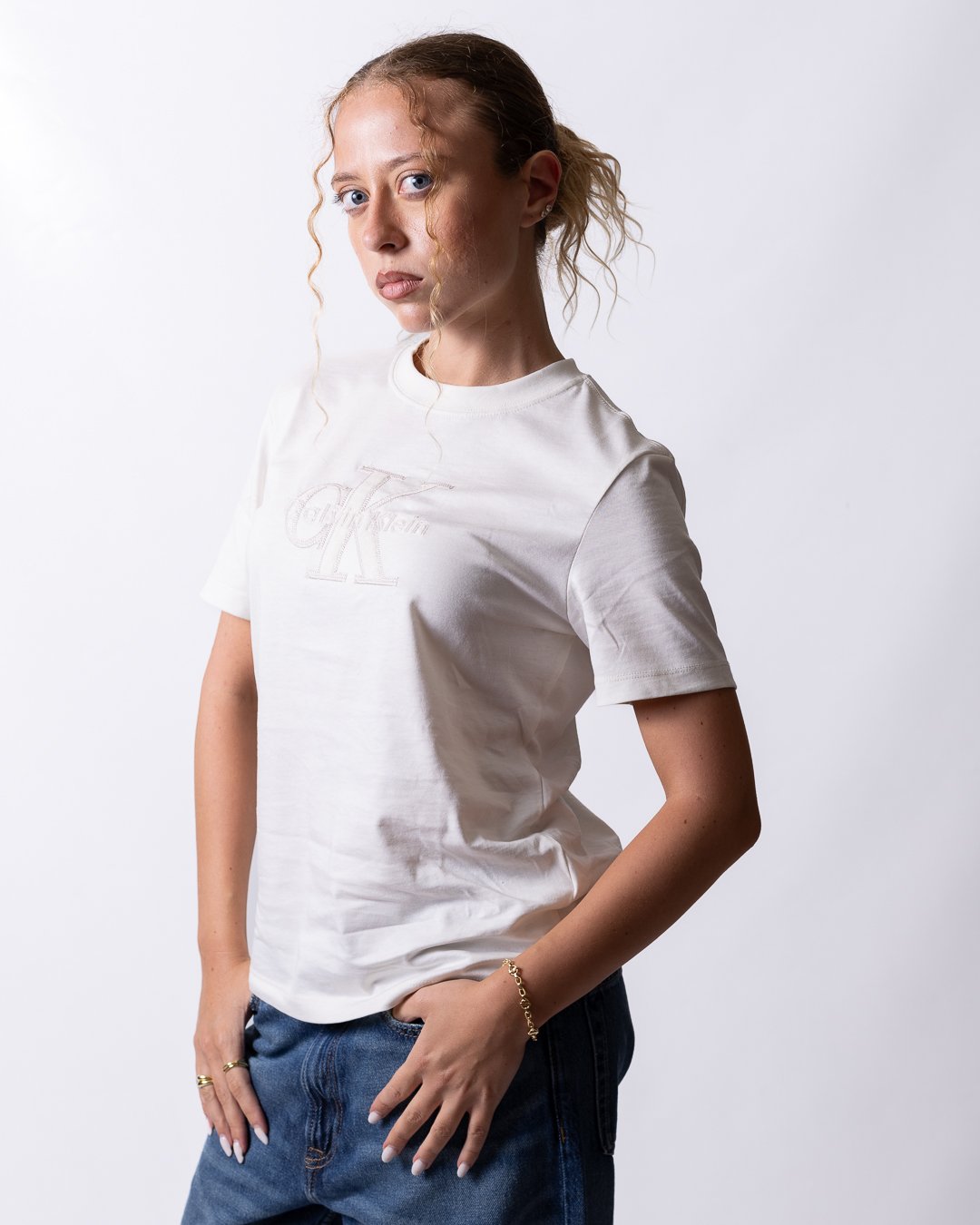T-Shirt Calvin Klein girocollo "Embroidery Logo" donna