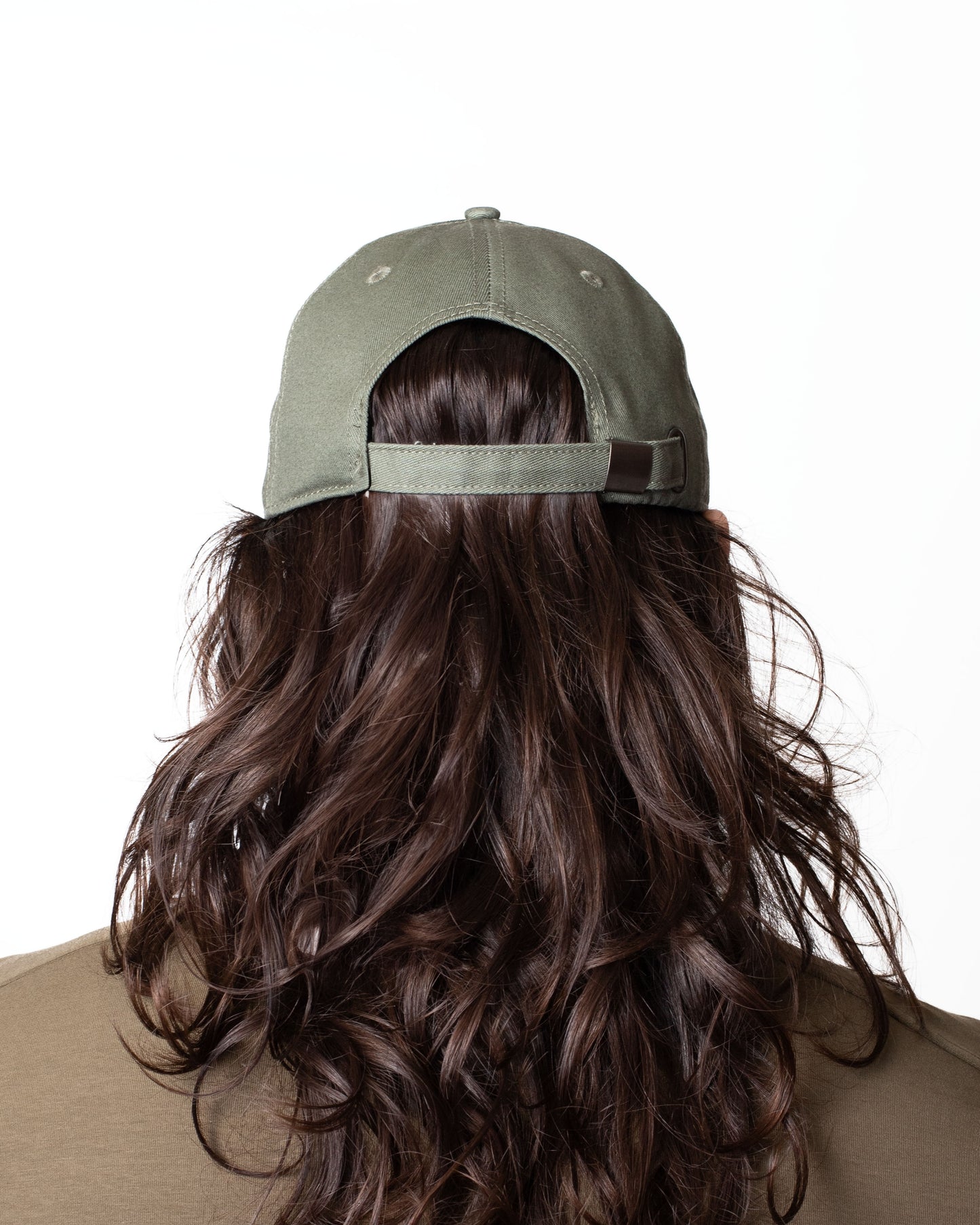 Cappello Comme des Fuckdown con logo ricamato