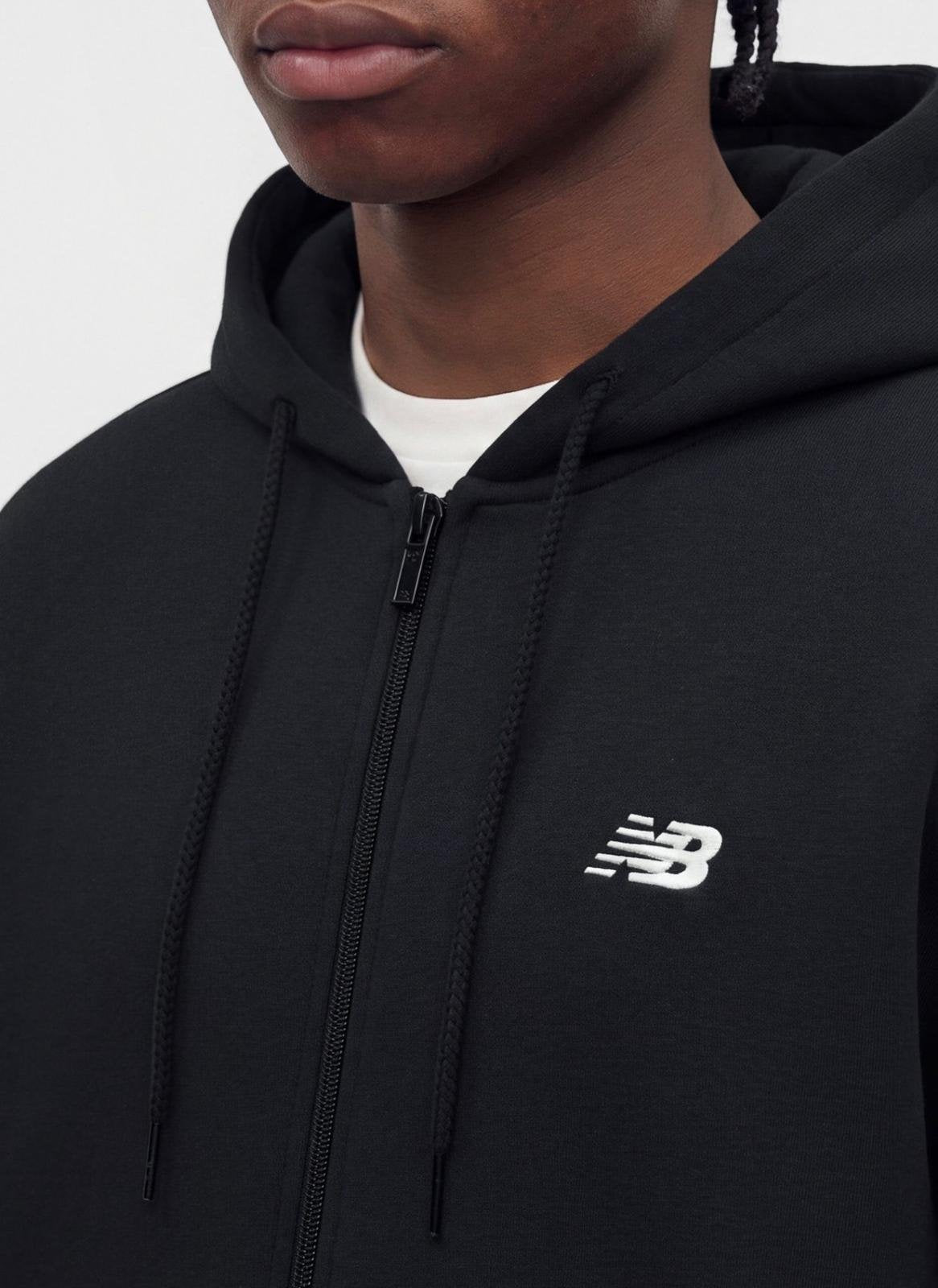 Felpa New Balance full zip con cappuccio con logo ricamato
