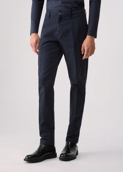 Pantalone Liu Jo "Chino" con logo metallico