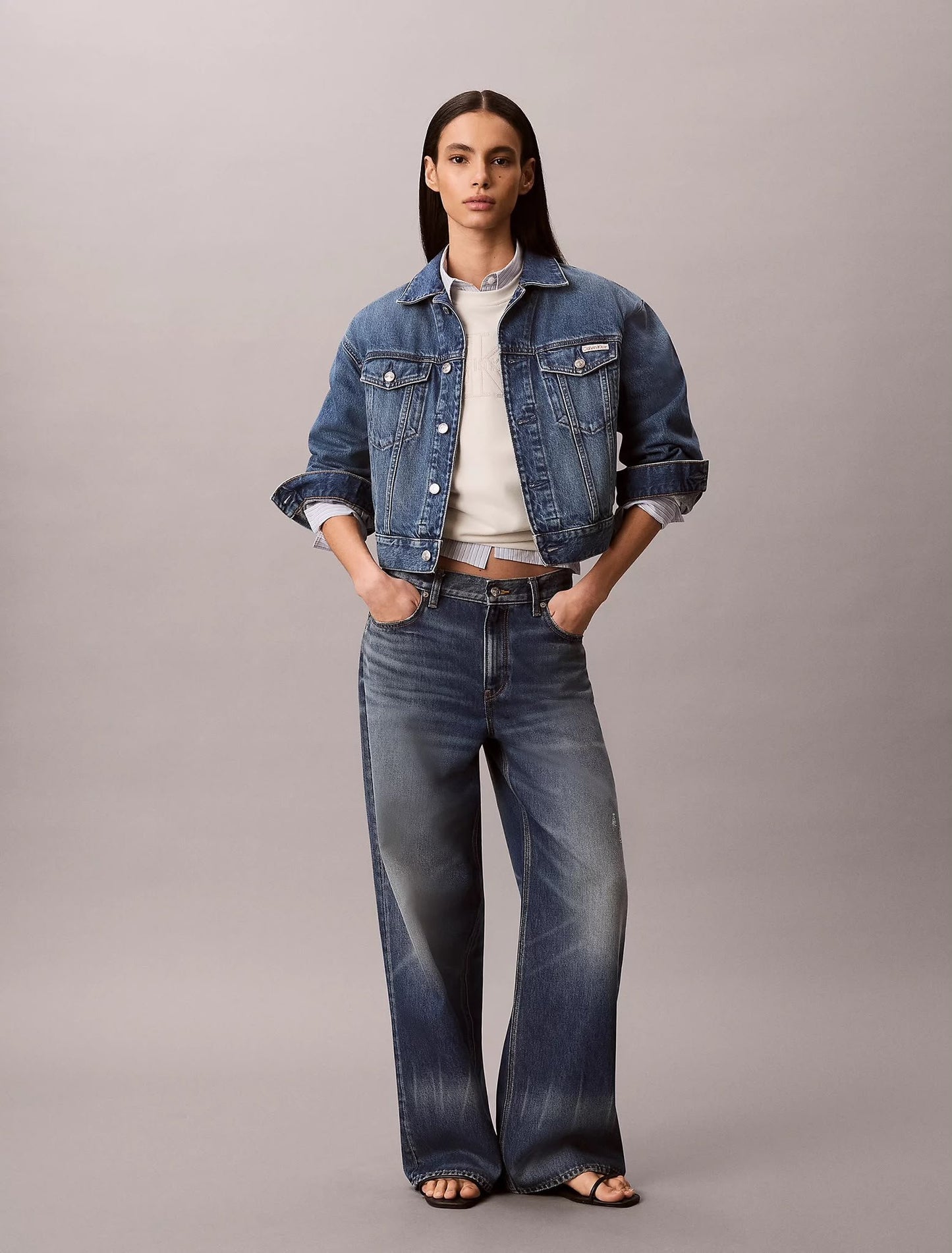 Felpa Calvin Klein girocollo "Embroidery Logo" donna