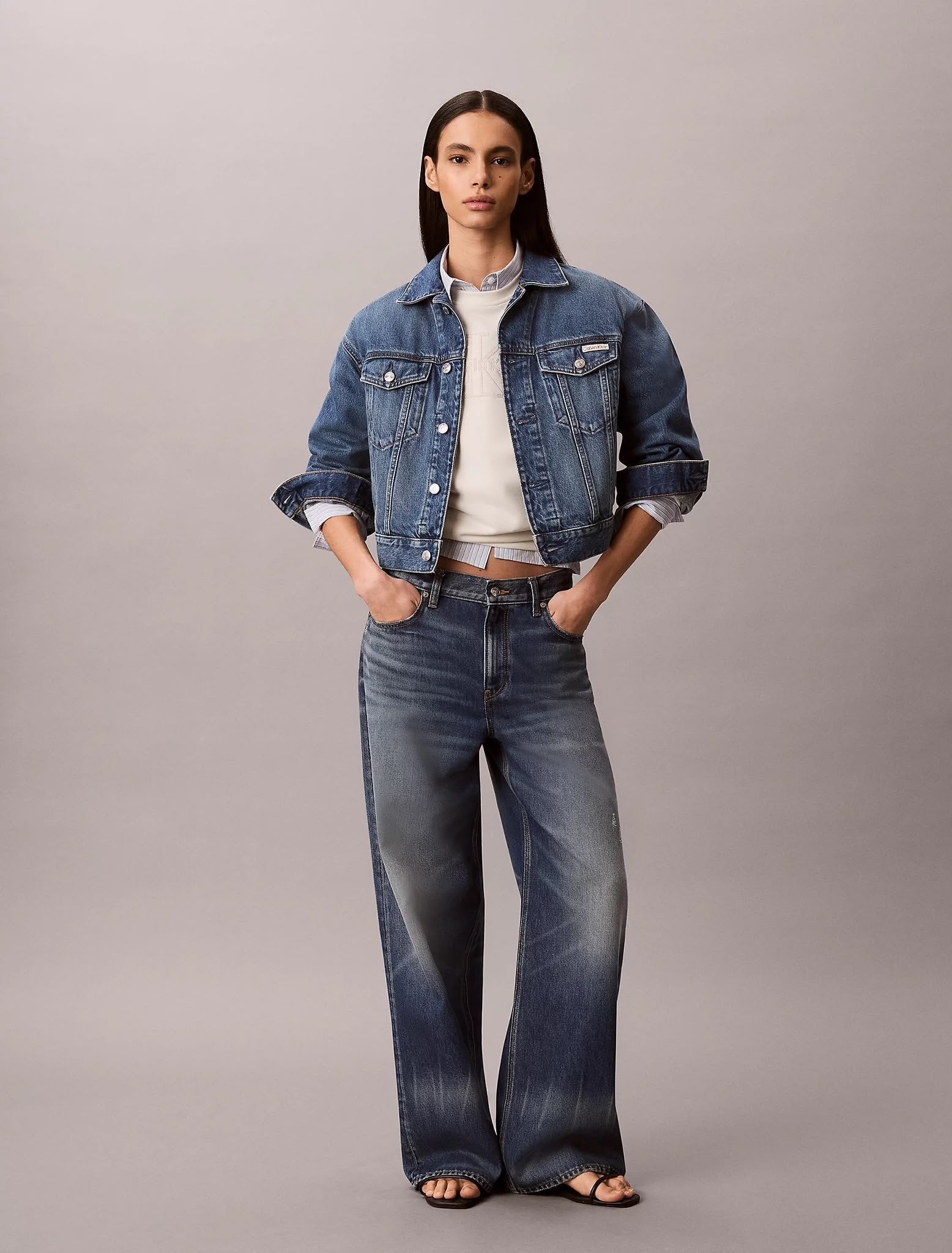 Felpa Calvin Klein girocollo "Embroidery Logo" donna