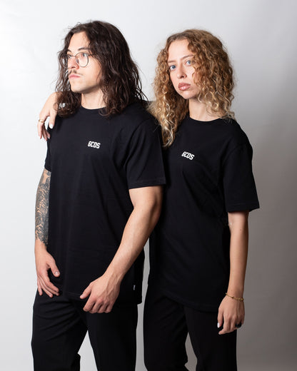 T-Shirt GCDS con logo sul fronte e sul retro
