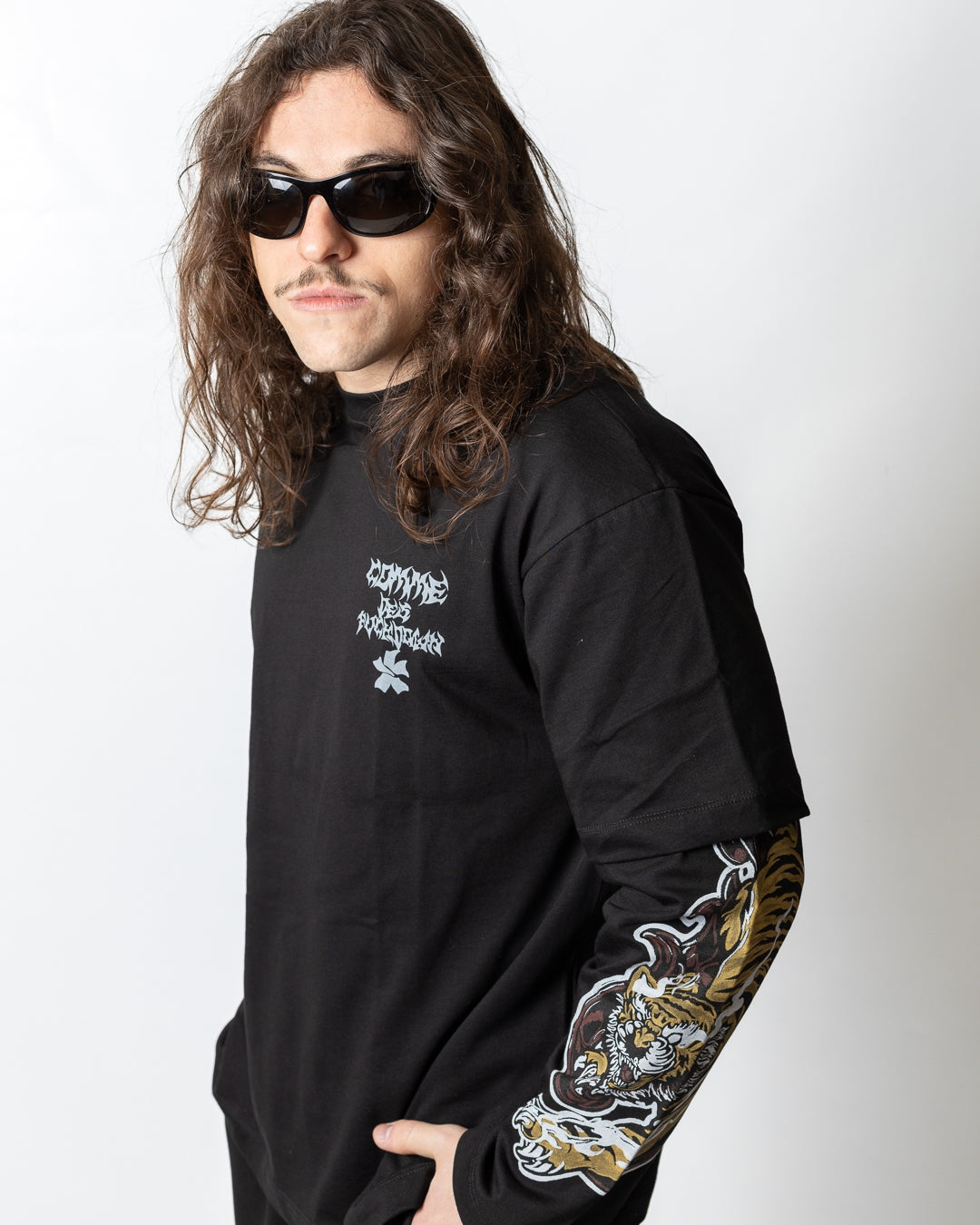 T-Shirt Comme des Fuckdown con doppia manica e stampa uomo