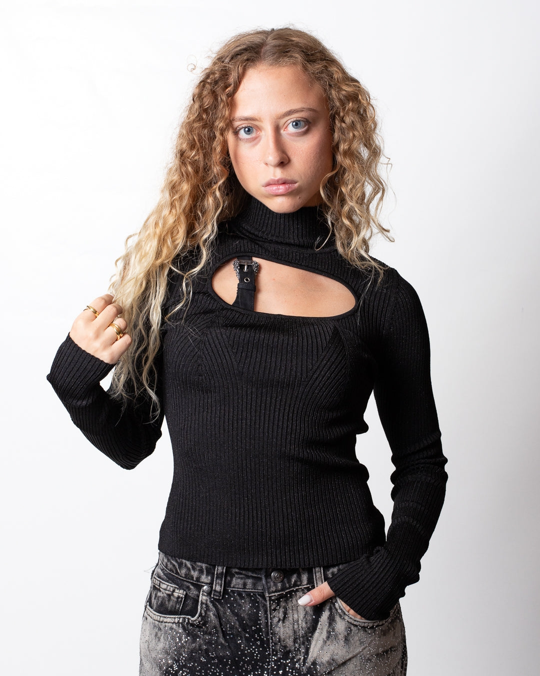 Maglia Versace Jeans Couture in costina con dettaglio cut-out donna