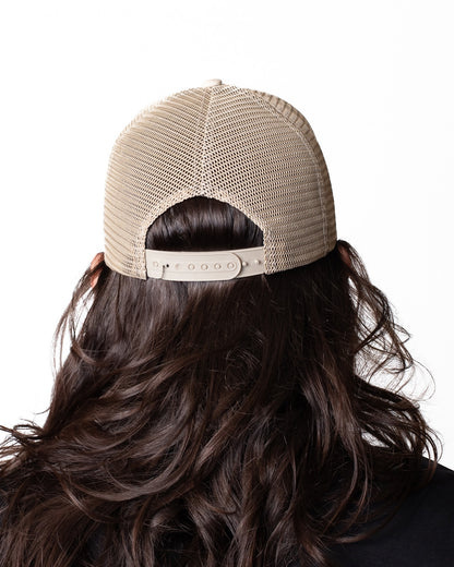 Cappello Gaelle in rete con ricamo