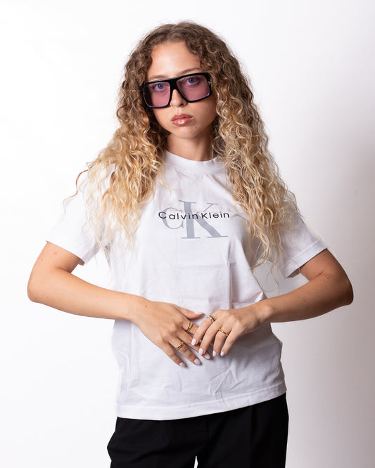 T-Shirt Calvin Klein regular con stampa e ricamo donna