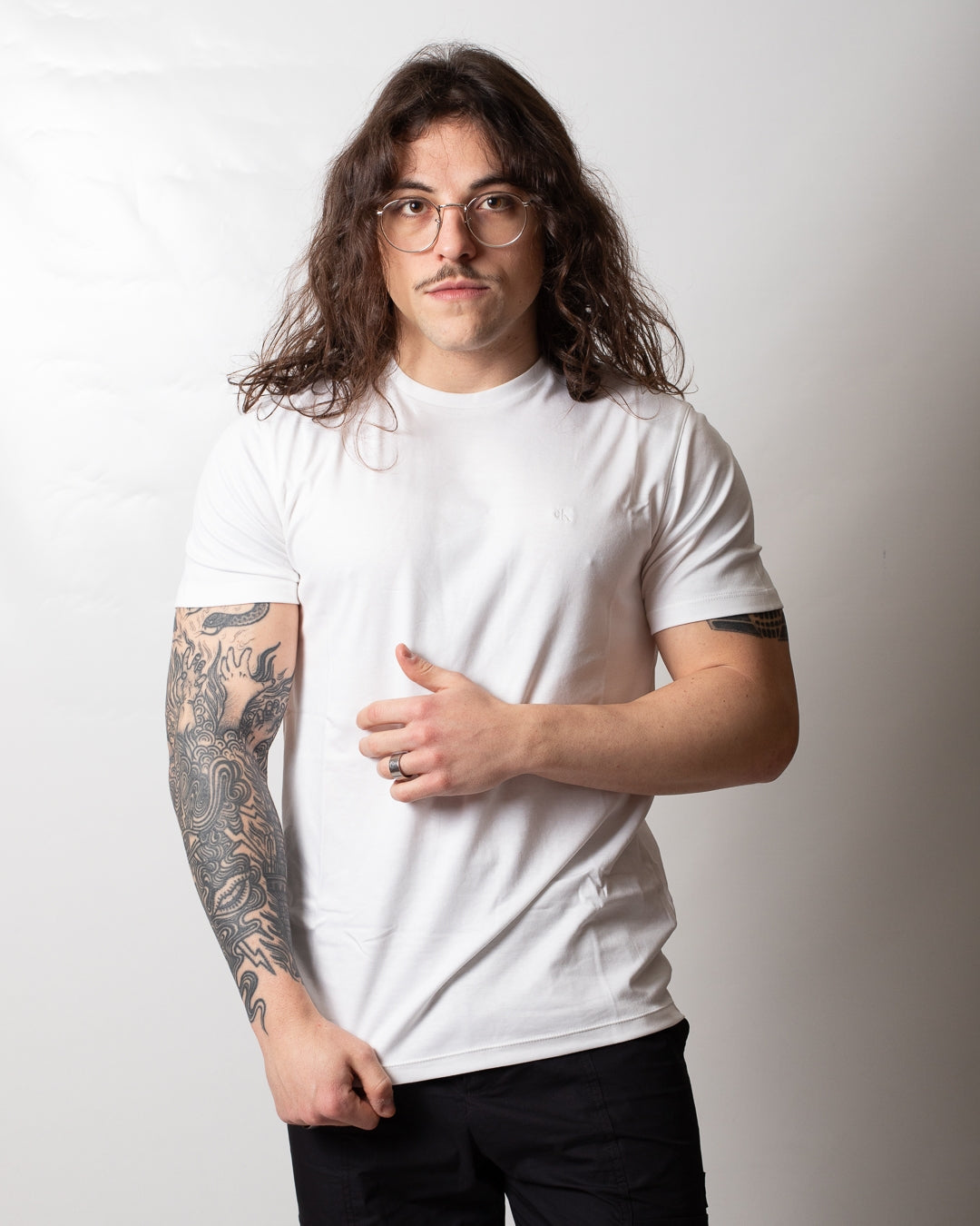 T-Shirt Calvin Klein in jersey con ricamo tono su tono uomo
