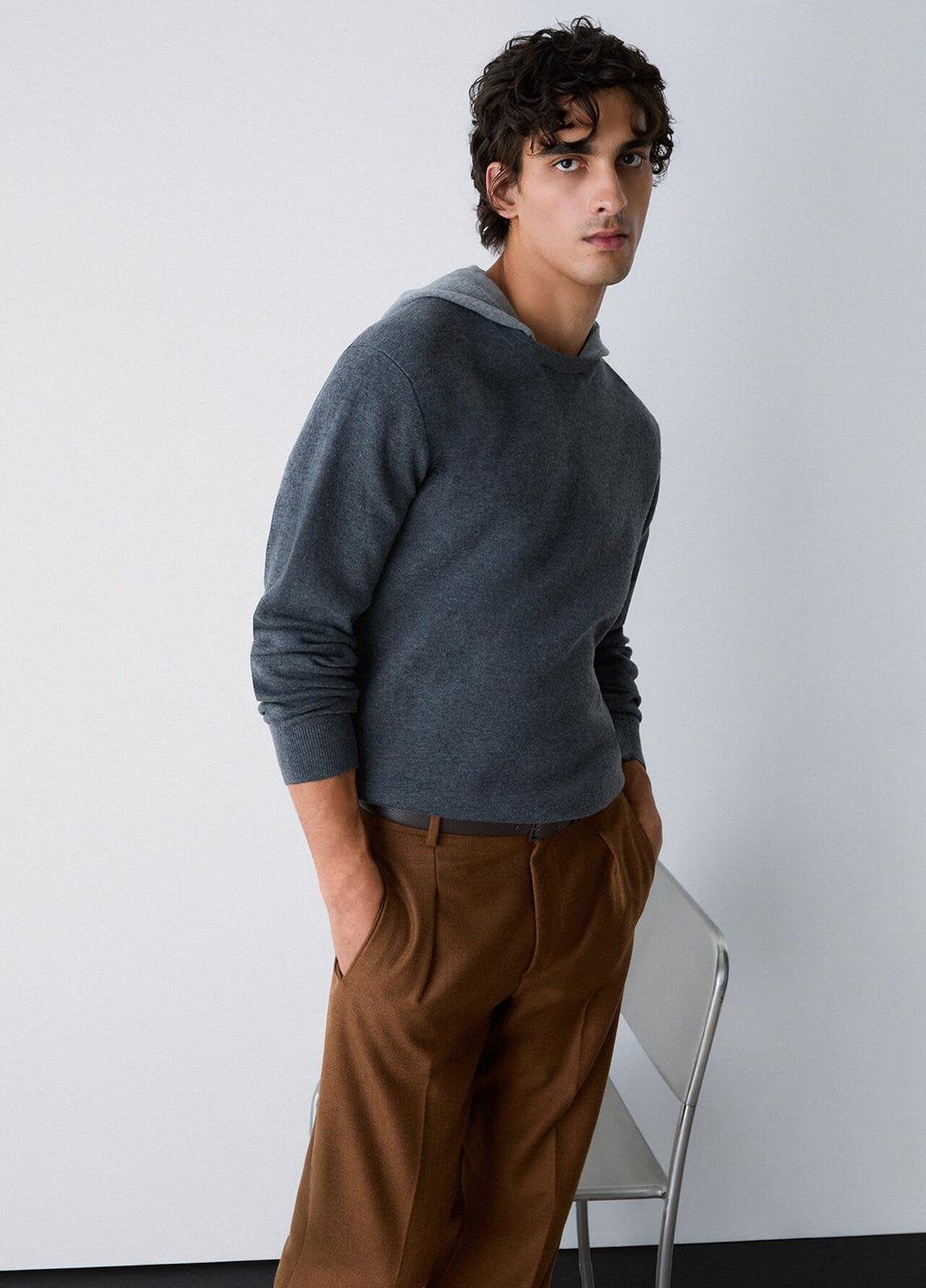 Maglia Liu Jo con cappuccio staccabile e logo metallico