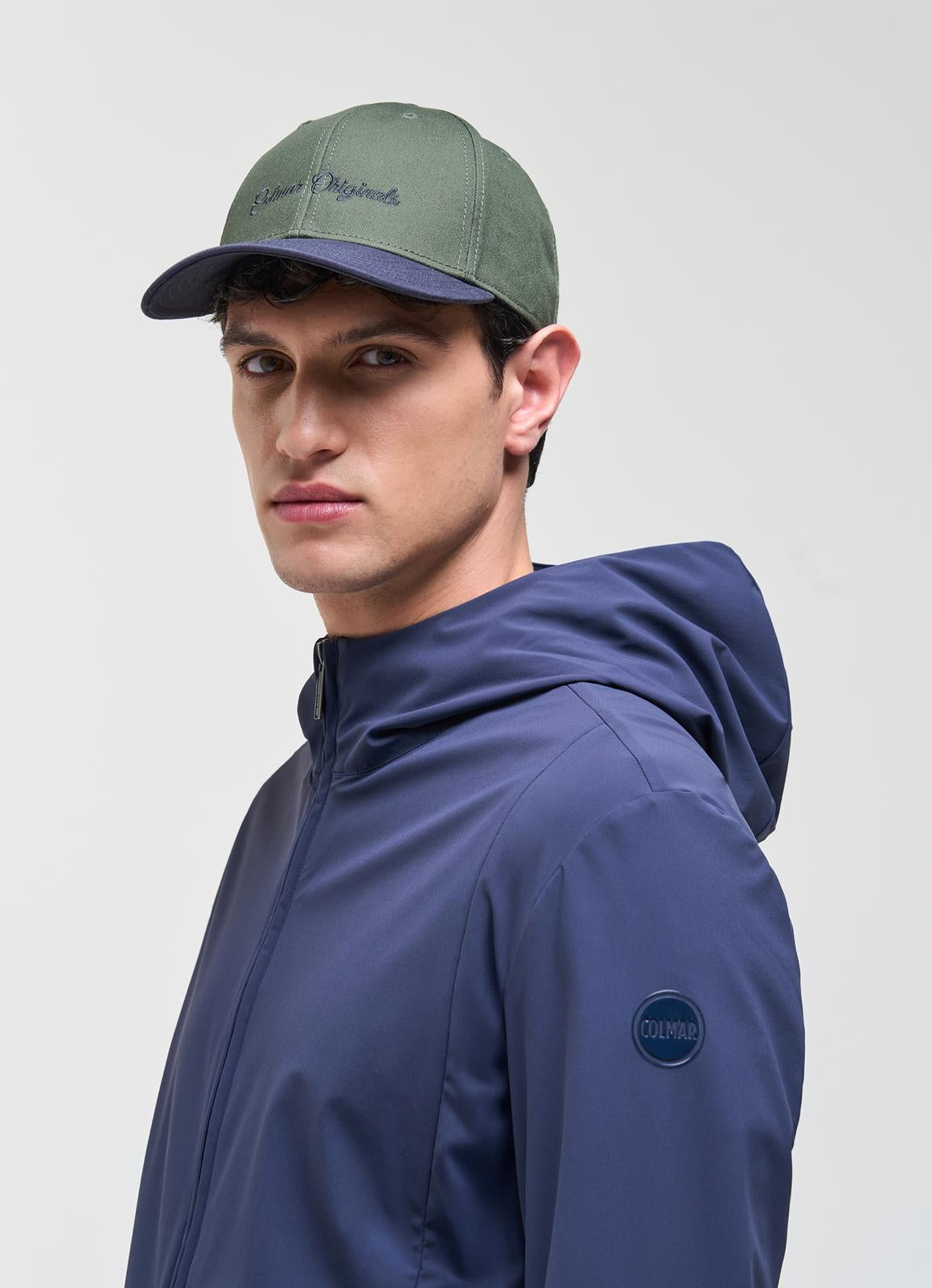 Giubbotto Colmar "Perfoming" in nylon con cappuccio uomo