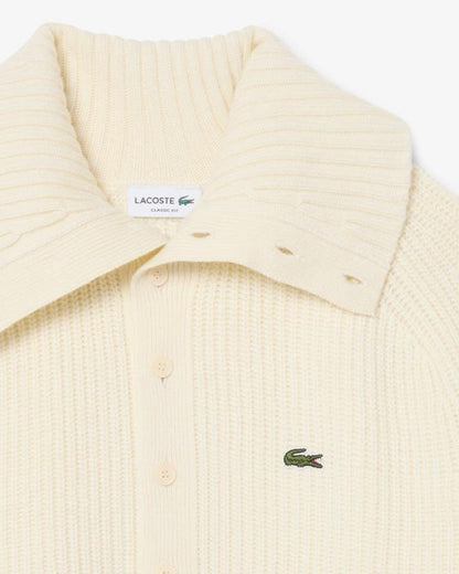 Maglia Lacoste in lana con costa inglese e iconico logo del coccodrillo ricamato