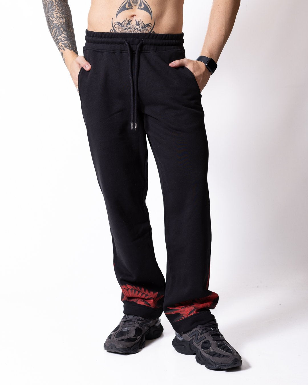 Pantalone County of Milan con "Iconic Wings"