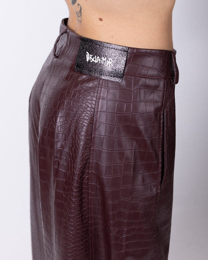 Pantalone Disclaimer effetto coccodrillo con patch logo