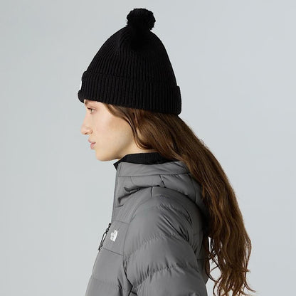 Cappello The North Face in costina con patch e pon pon