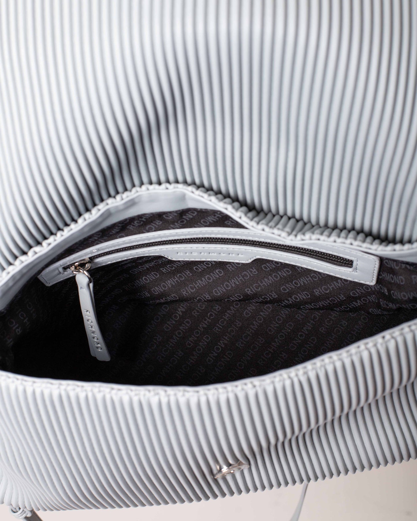 Borsa John Richmond in pliss&egrave; con manico e tracolla donna