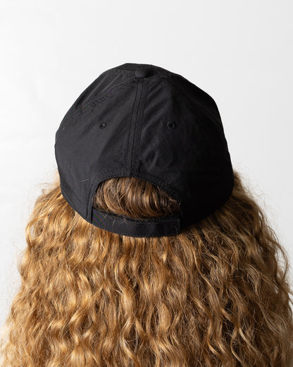 Cappello Colmar in nylon con visiera