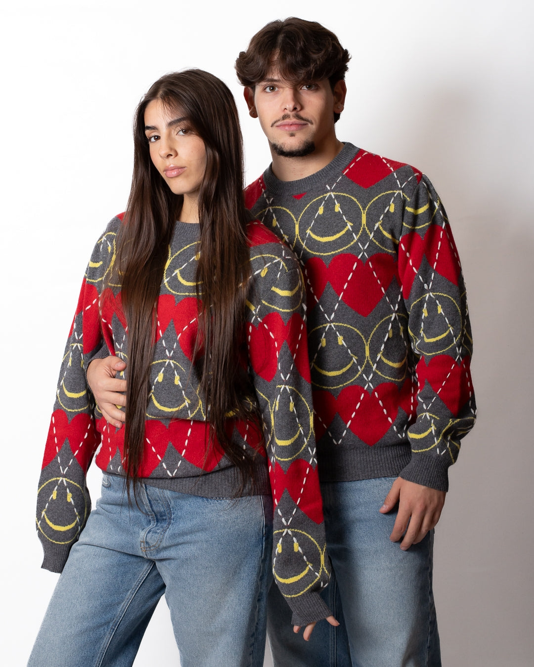 Maglia Moschino "Smiley Capsule" girocollo con ricami all-over