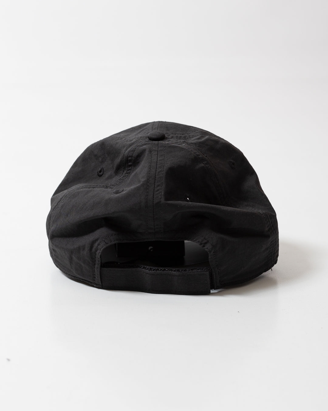 Cappello Colmar in nylon con visiera