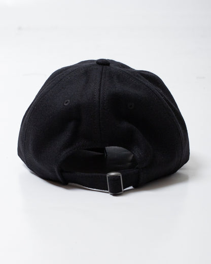 Cappello Colmar con visiera in misto lana