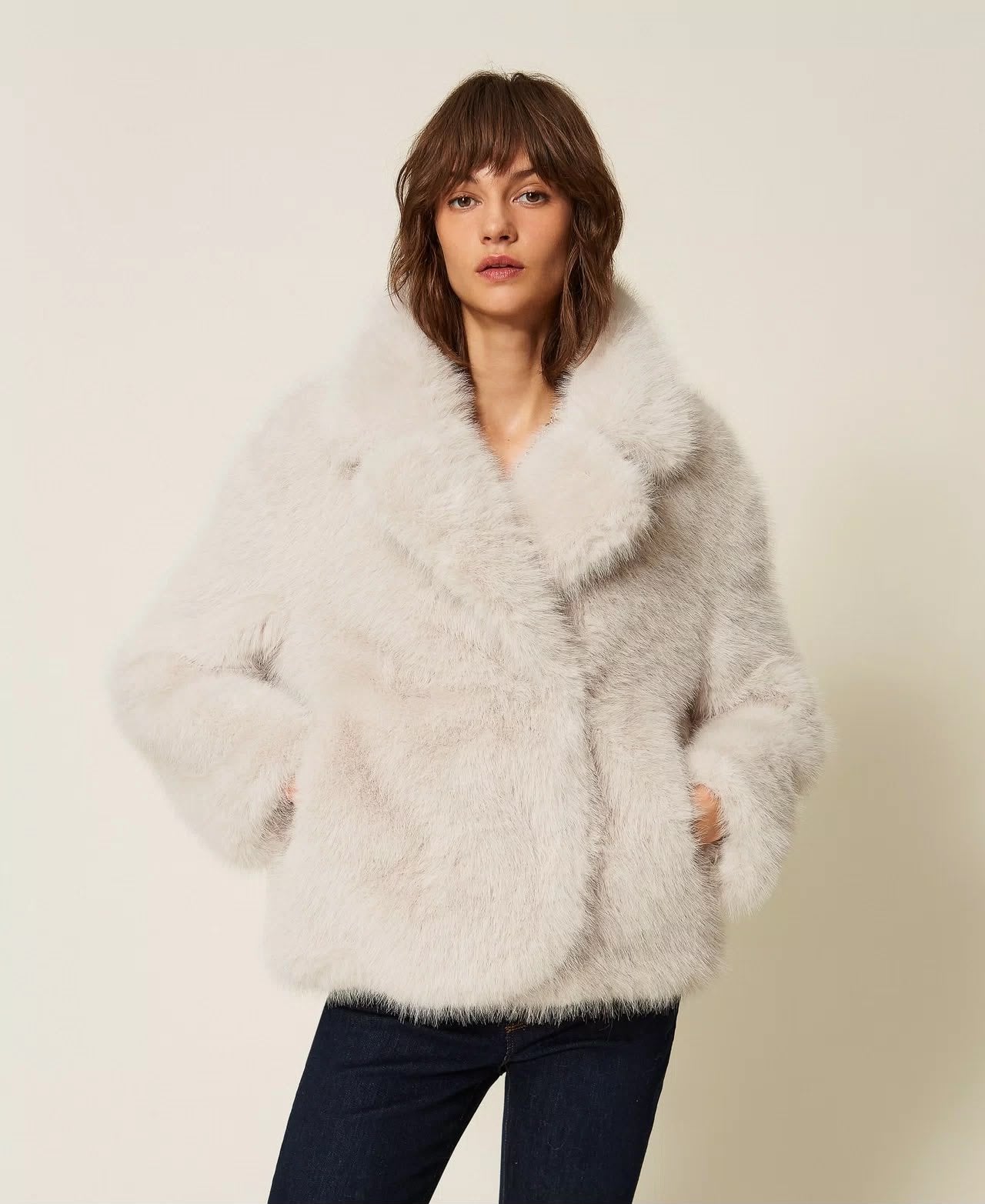 Cappotto Twinset Actitude doppiopetto in faux fur donna
