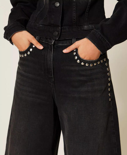 Bermuda Twinset Actitude in jeans con borchie donna