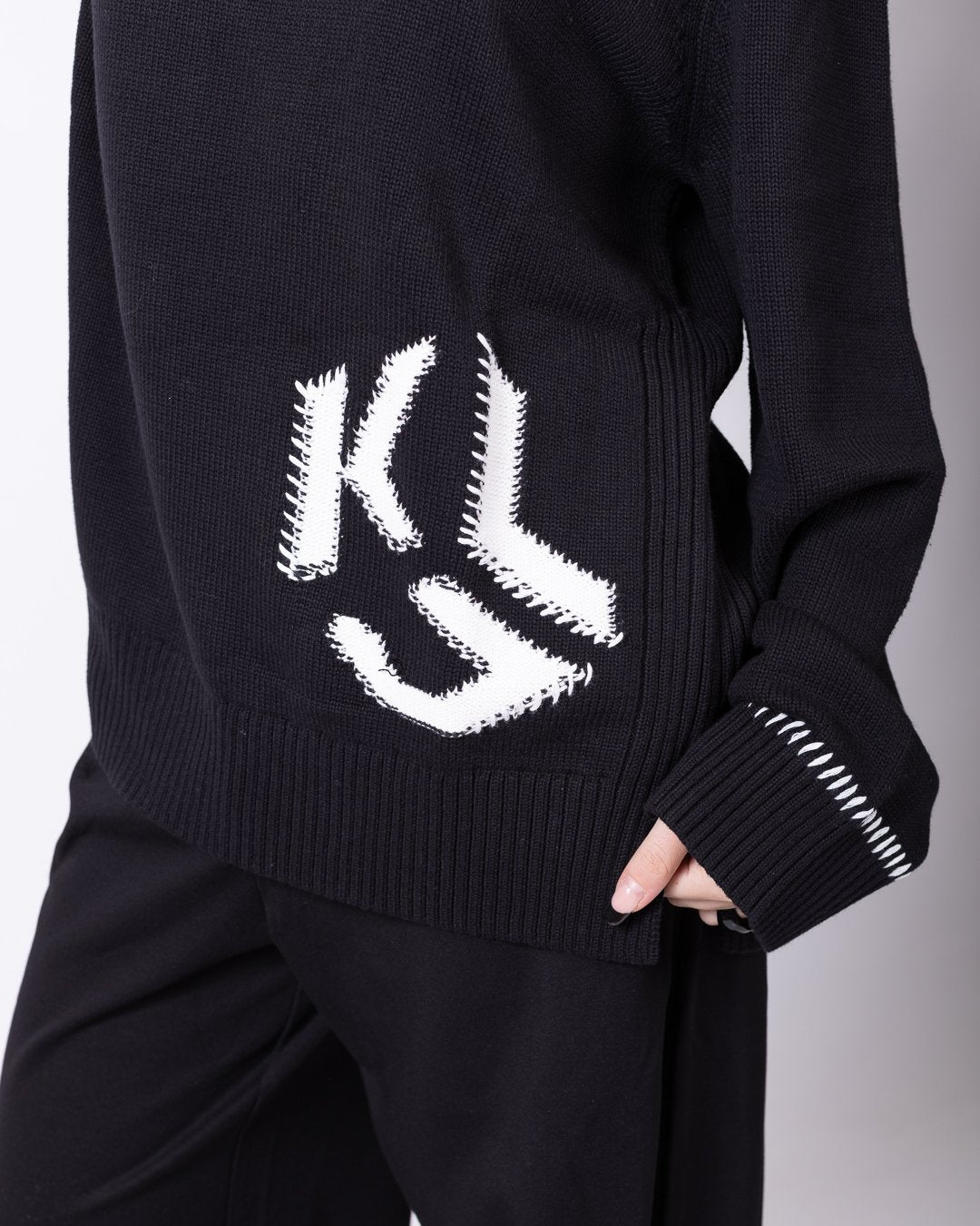 Maglia Karl Lagerfeld Jeans girocollo con ricami a contarsto