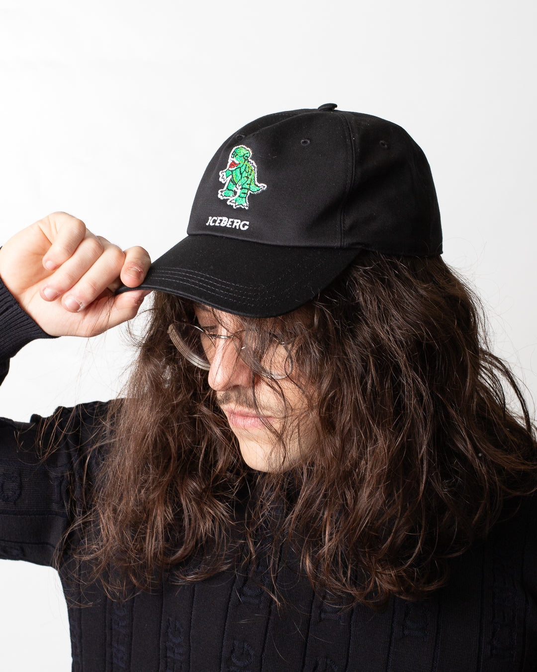 Cappello Iceberg con ricamo logato