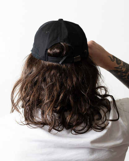 Cappello Gaelle con visiera e ricamo