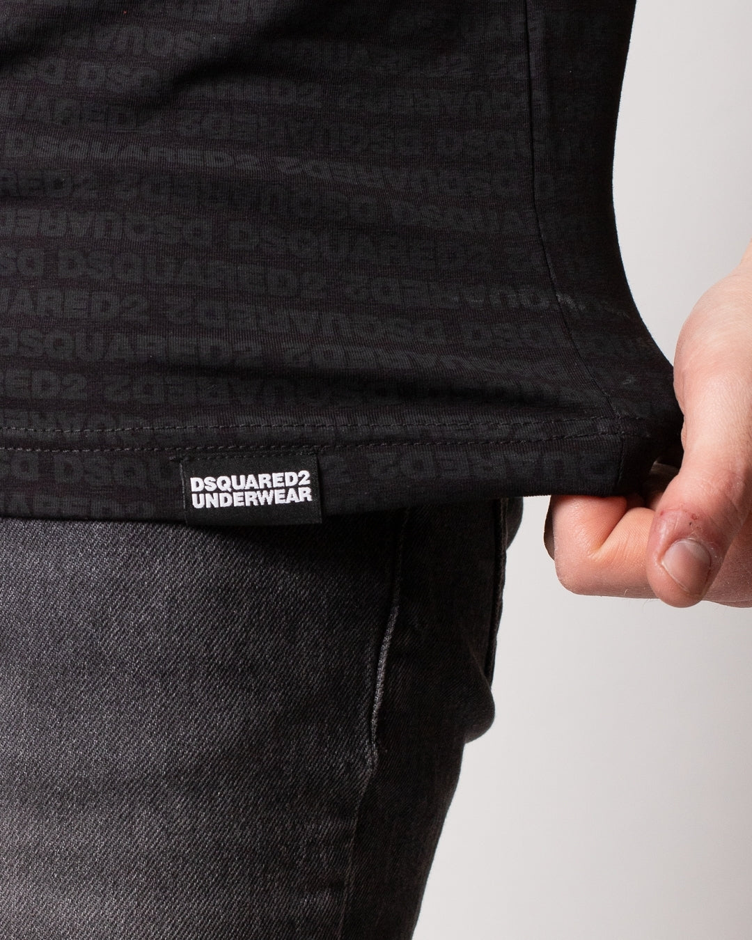 T-Shirt Dsquared2 con logo all-over uomo