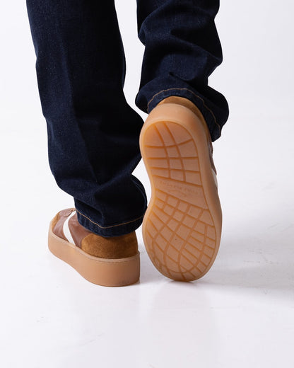 Scarpe Voile Blanche in pelle con dettagli in suede