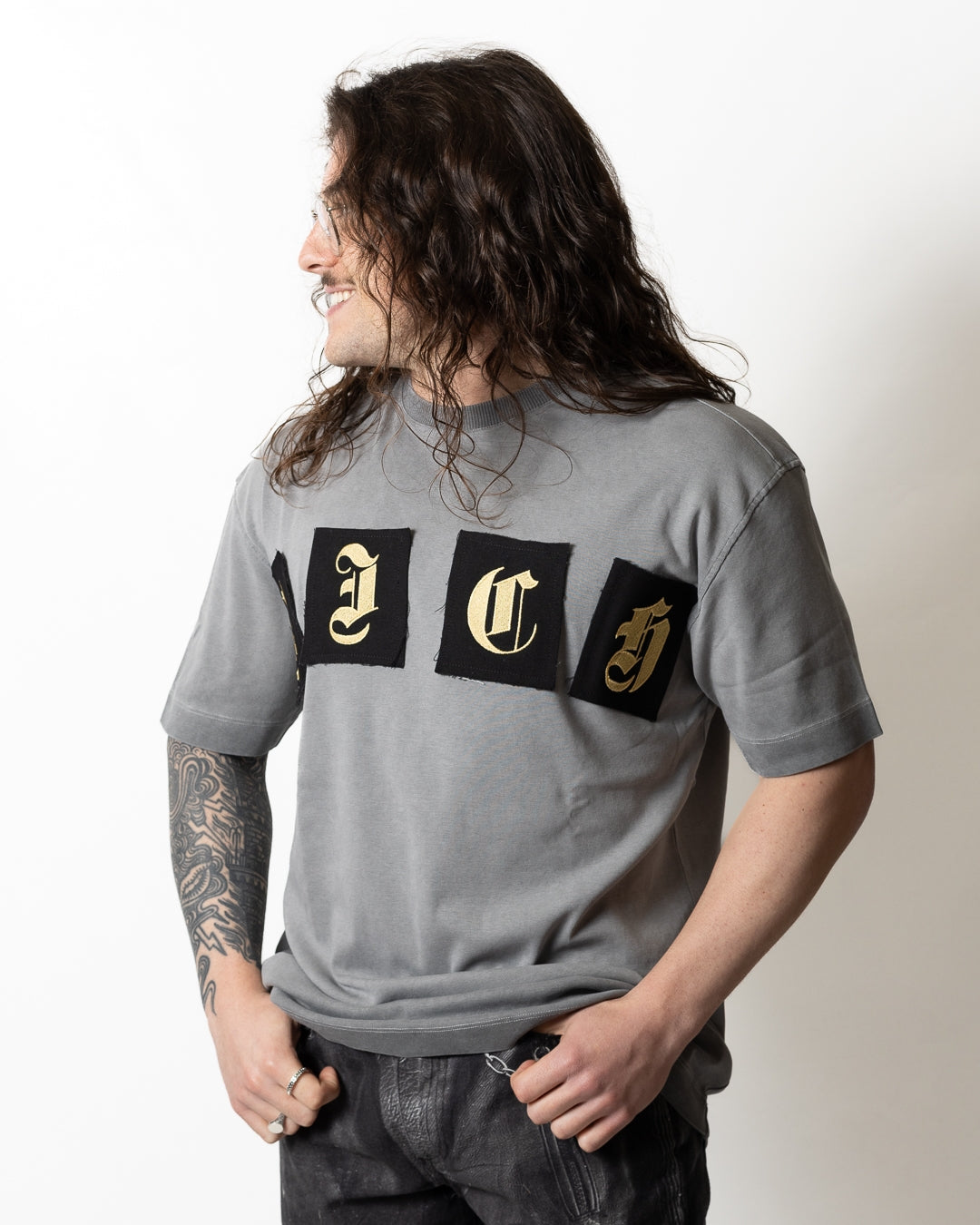 T-Shirt John Richmond logo patch uomo
