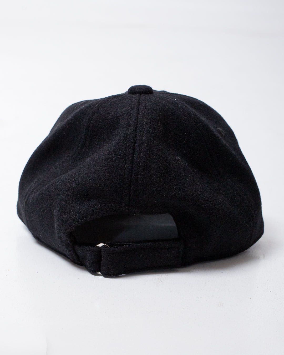 Cappello Versace Jeans Couture con visiera teddy